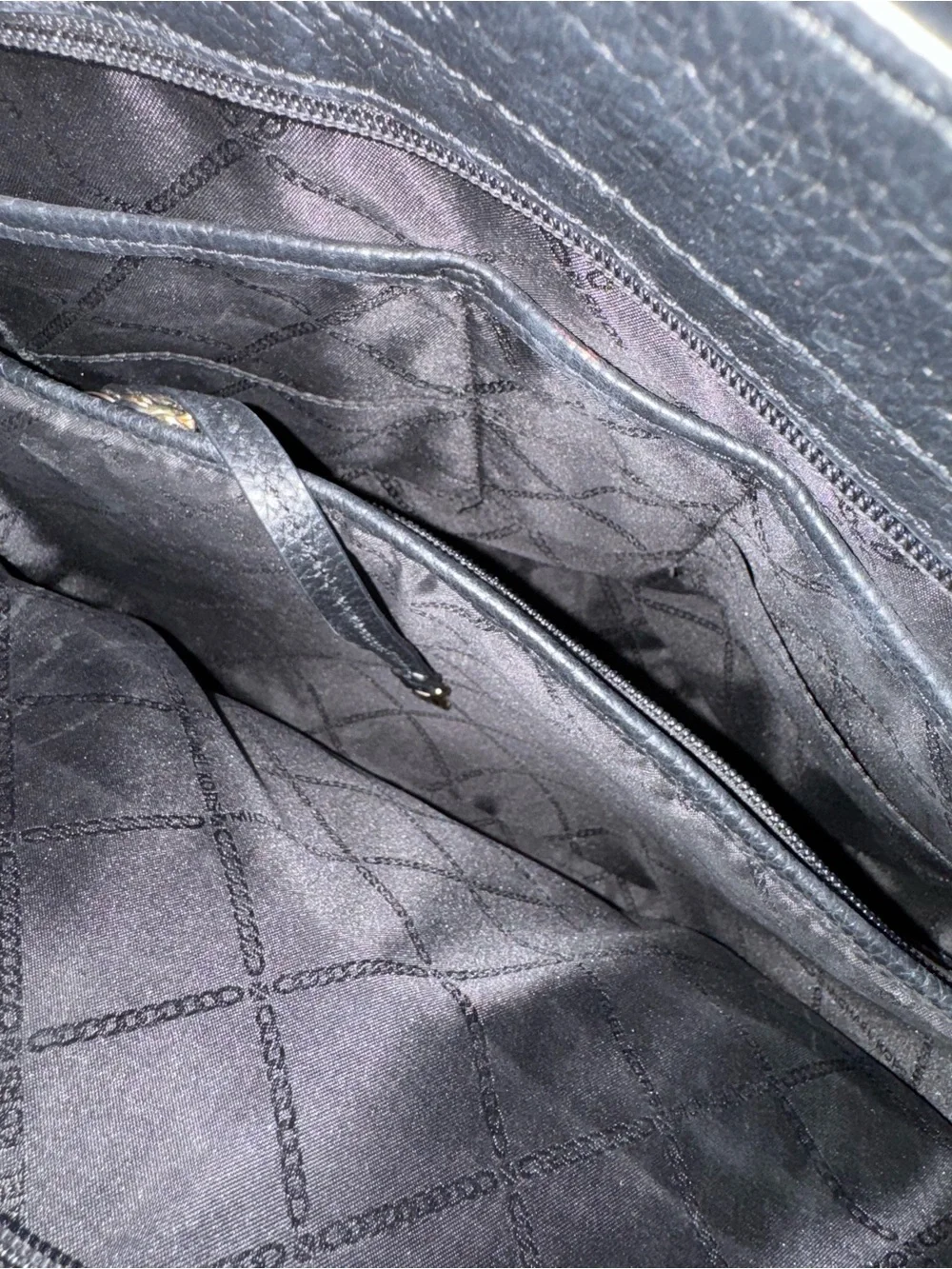 Michael Kors Bedford Medium Black Leather Pocket Tote with Nude Straps - Picture 7 of 9